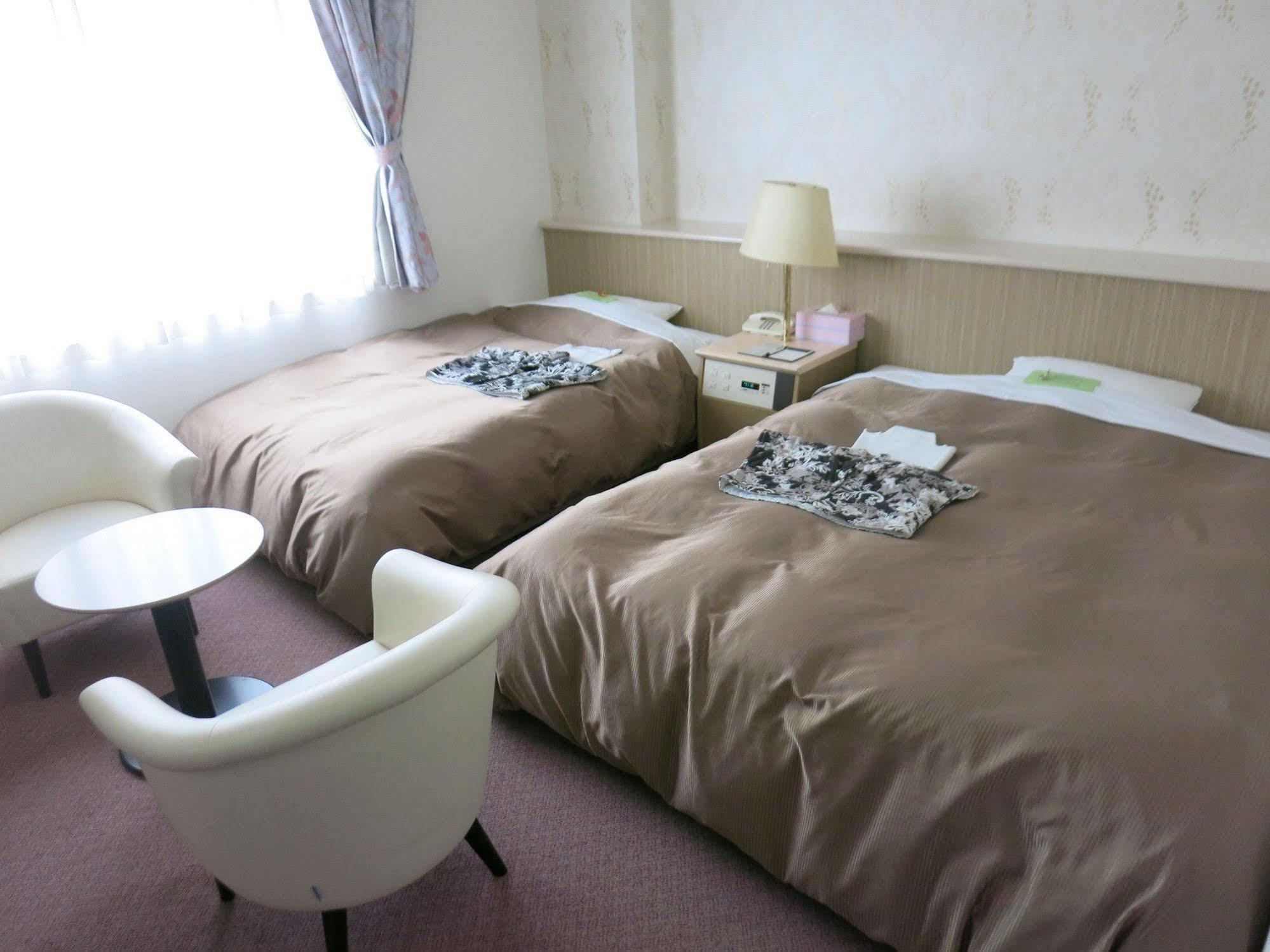Hotel Centmain Nagoya Exteriör bild
